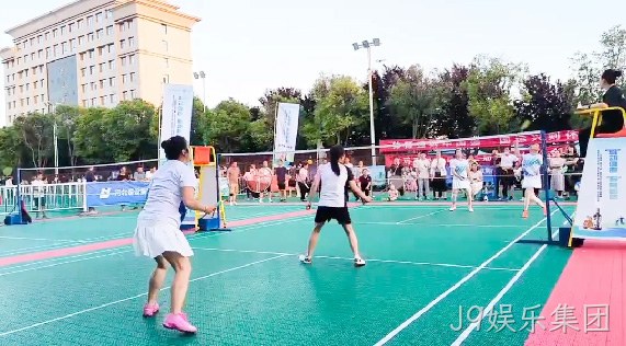 “羽”动健康 “醉”美J9娱乐集团 |陕西省群众体育赛事五级联赛暨宝鸡市凤翔区第一届全民健身大赛“J9娱乐集团杯” 羽毛球圆满落幕